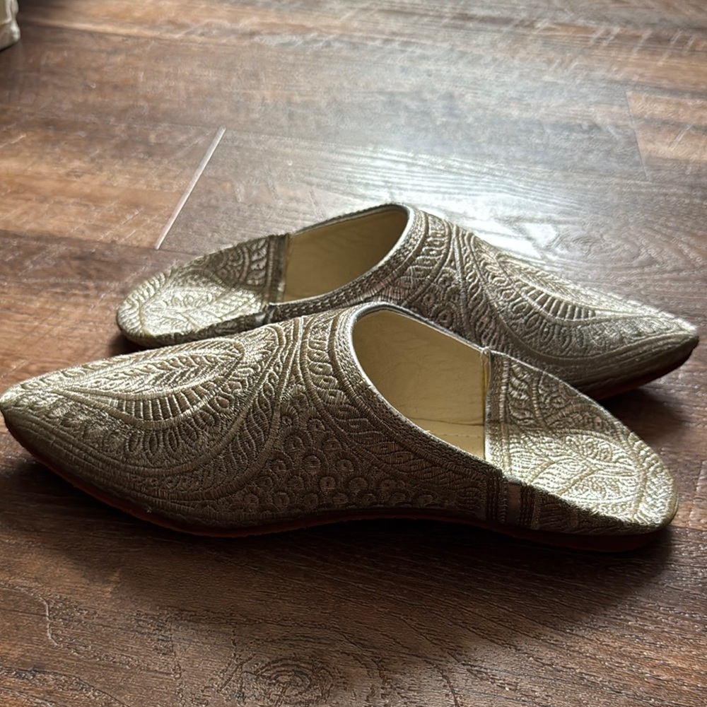 Moroccan Bridal Shoes - Picture 4 of 5